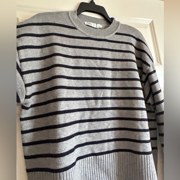 STRIPED KNIT SWEATER - Picture 10 of 13